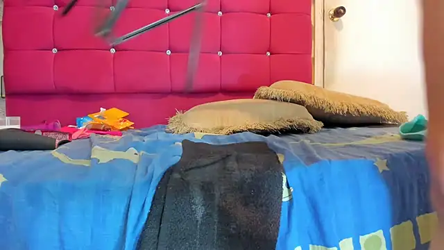 LITLESTAR live sex cam