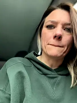 LadyLena1 live sex cam