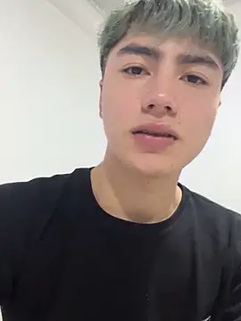 AlexanderCollman live sex cam