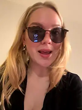 Little_Forest_ELF live sex cam