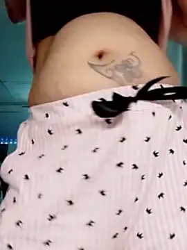 irinamaux live sex cam