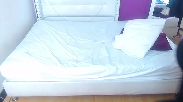 fat_naughtyass live sex cam