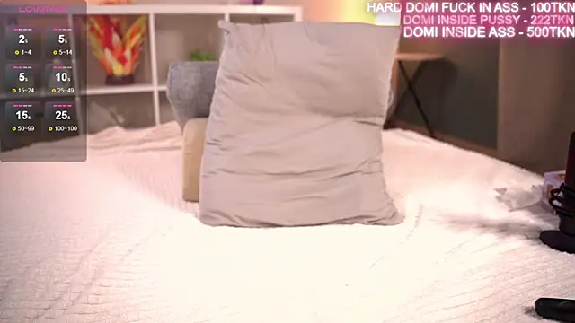 LanaLee live sex cam