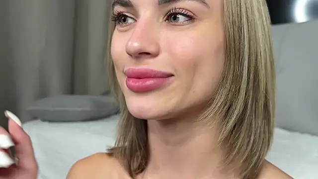 JodyBlow live sex cam