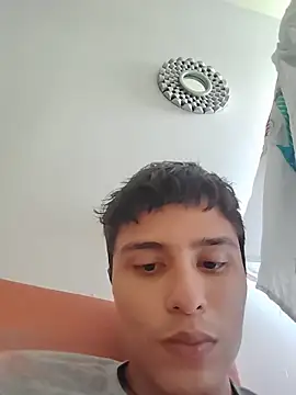 Noahsteell live sex cam