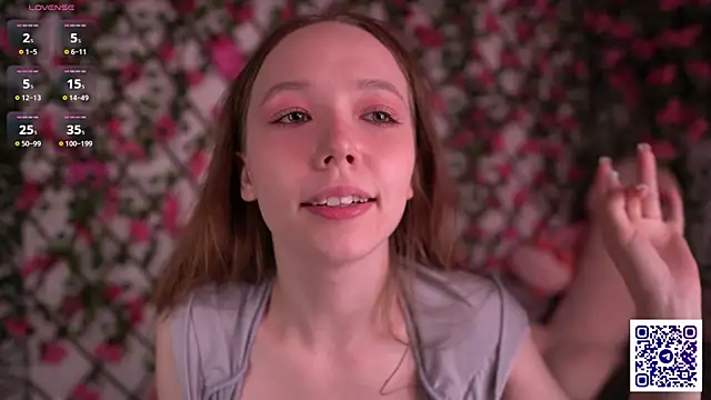 Petite_Polly live sex cam