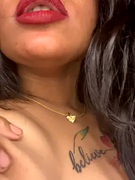 V-Hot-Sweti live sex cam