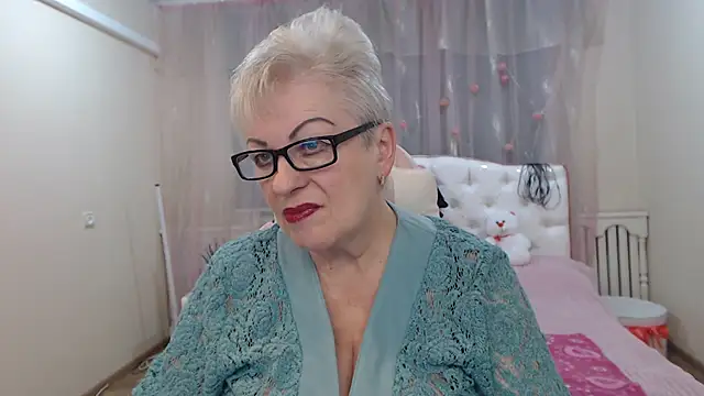 KayleSmoll live sex cam