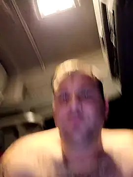 Chubbytop454 live sex cam