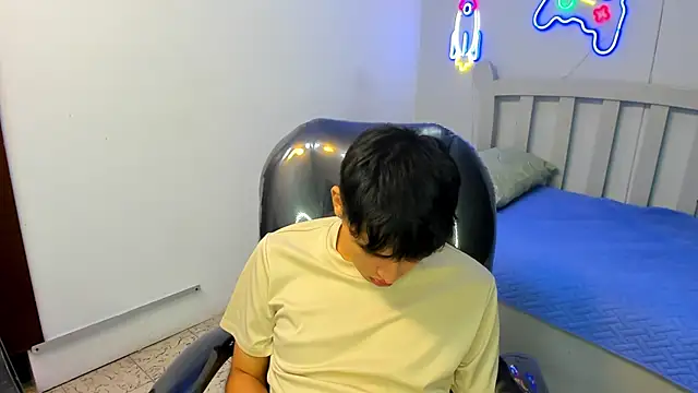 StiwenTwink live sex cam