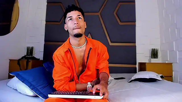 Thiagoferreti live sex cam