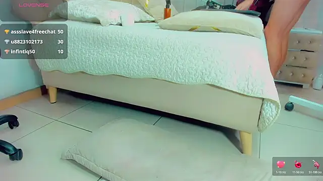 EmilyySaenz live sex cam