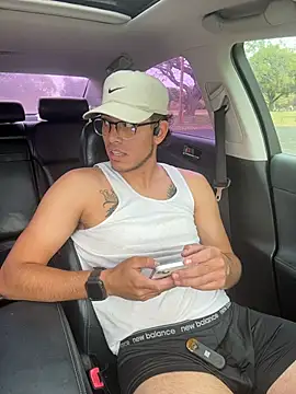 StrokingDaddy4 live sex cam