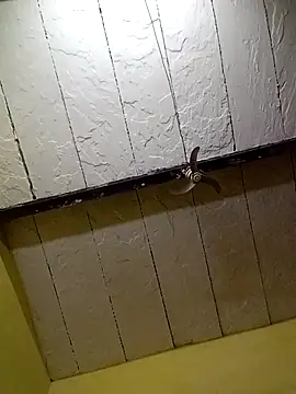 Seema_guptaji live sex cam