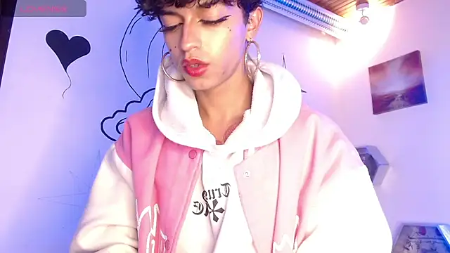 Trinity_Knox live sex cam