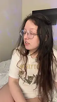 emigooflordXD live sex cam