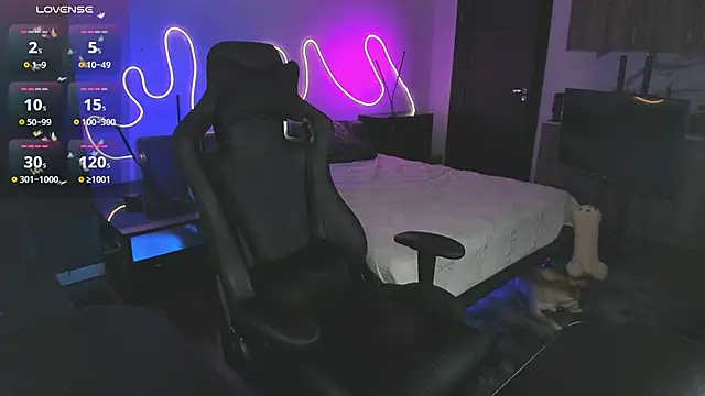 Brad_Maloney live sex cam