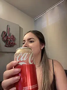 imlindapink live sex cam