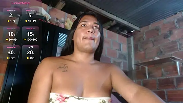 _Diviine_karoll_ live sex cam