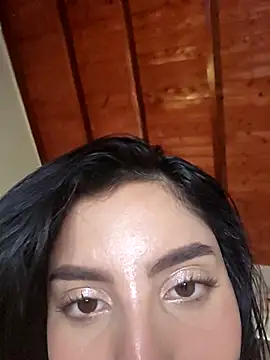 Alicia_vellami live sex cam