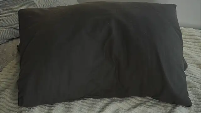 BrynnHolverson live sex cam