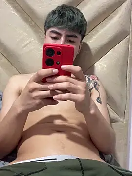 AlexanderCollman live sex cam