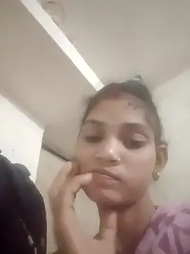 Jooli_cuty live sex cam