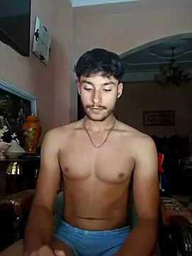 Ellyakine1 live sex cam