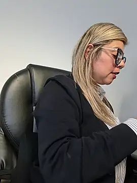 _Cata-Office1 live sex cam