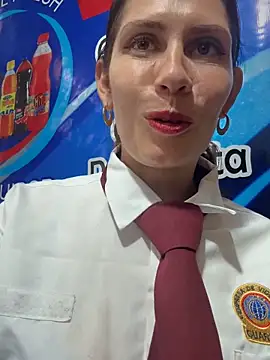 Alysson-- live sex cam