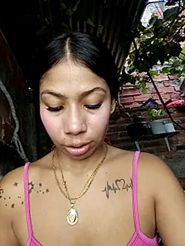 Rous-squir live sex cam