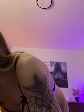 Cute-Alice live sex cam