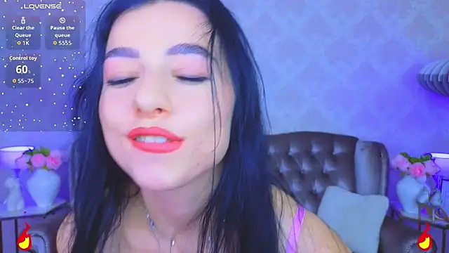 KitnissKiss live sex cam