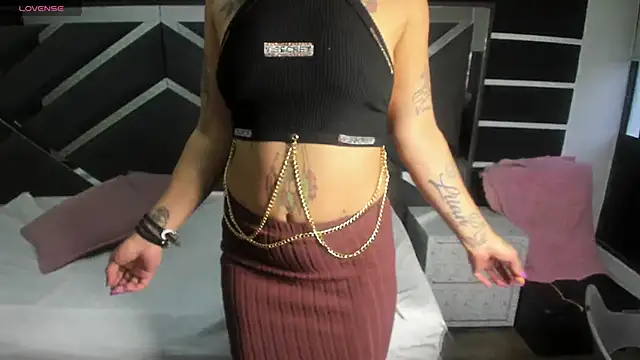 Angely_fox live sex cam