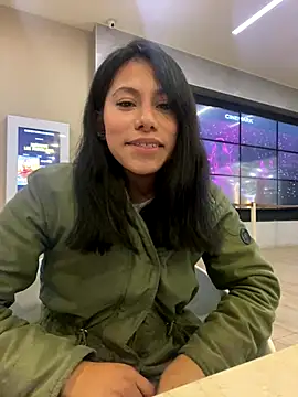 Katherinm live sex cam