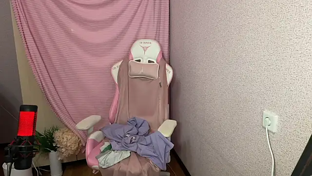 Katrin__kiss live sex cam