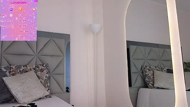 kylie_reyes live sex cam