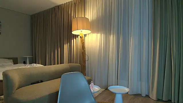 shayblonde live sex cam