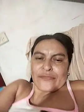 Horny-Mommy-Dirty live sex cam