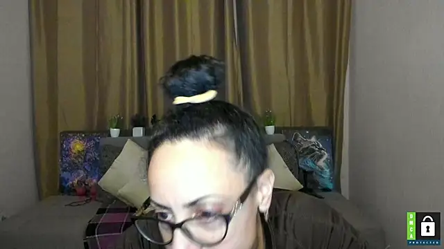 Arianasweety23 live sex cam