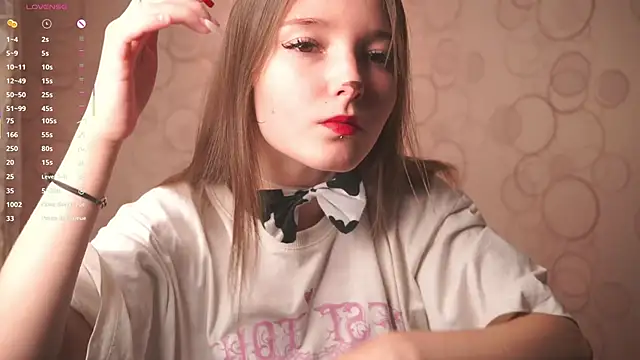 DongMolt live sex cam