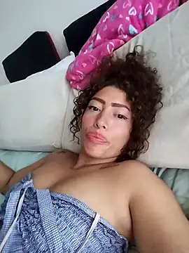 roxyrougee live sex cam