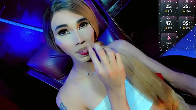 emelly_horny_ live sex cam