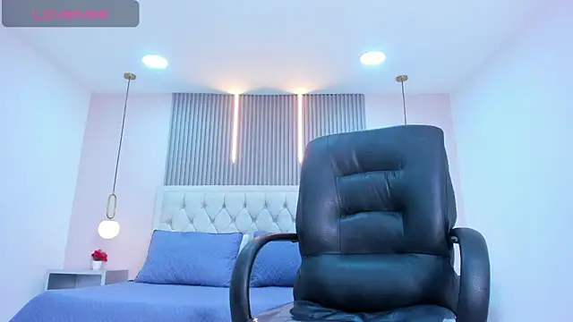 Kelsy_monroy_ live sex cam