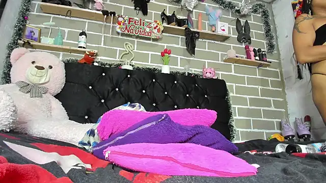 CharlotteBrowm live sex cam