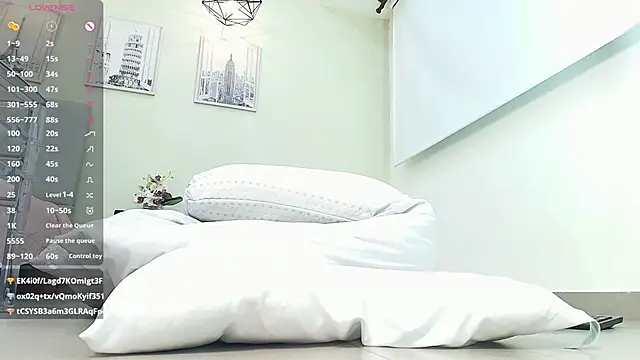 Sassy--Girl live sex cam