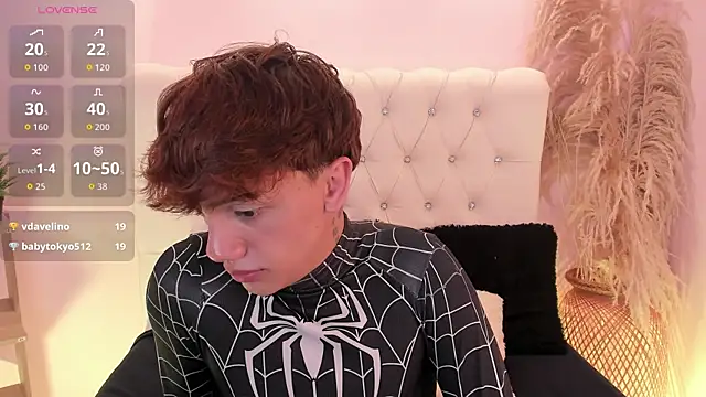 Tomy_Rox live sex cam