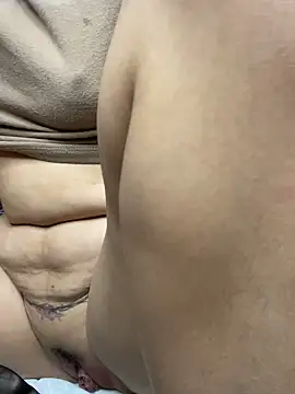 Hatachi_ne12 live sex cam