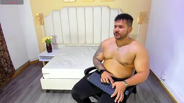 michael_hill1 live sex cam