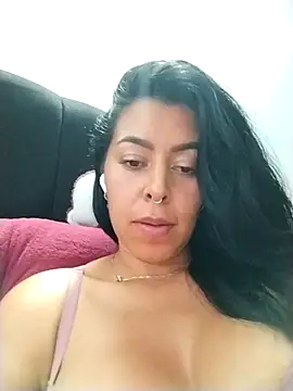 Luianna live sex cam